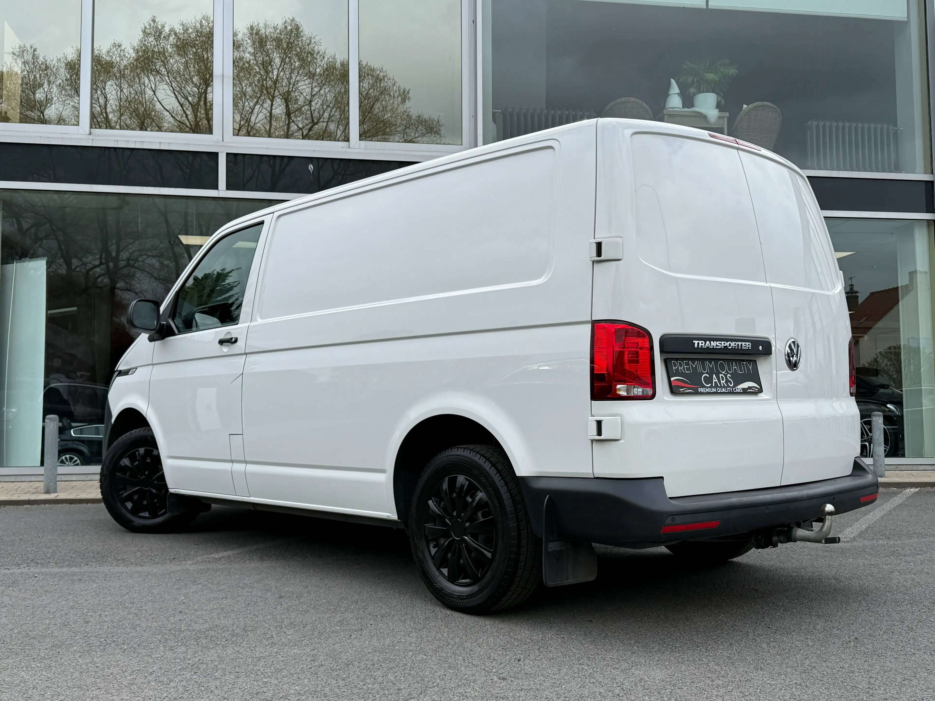 Volkswagen T6.1 Transporter AUTOMAAT / CARPLAY / TREKHAAK / AIRCO / SENSOREN / — photo 7