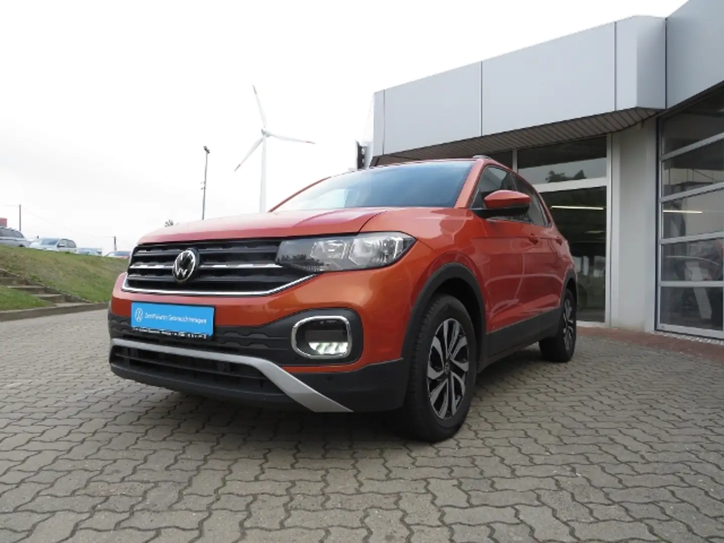 Volkswagen T-Cross 1.0 TSI Active OPF (EURO 6d) Active, DSG, NAVI, Orange - 2