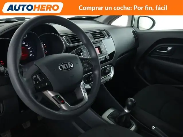 Kia Rio view 12