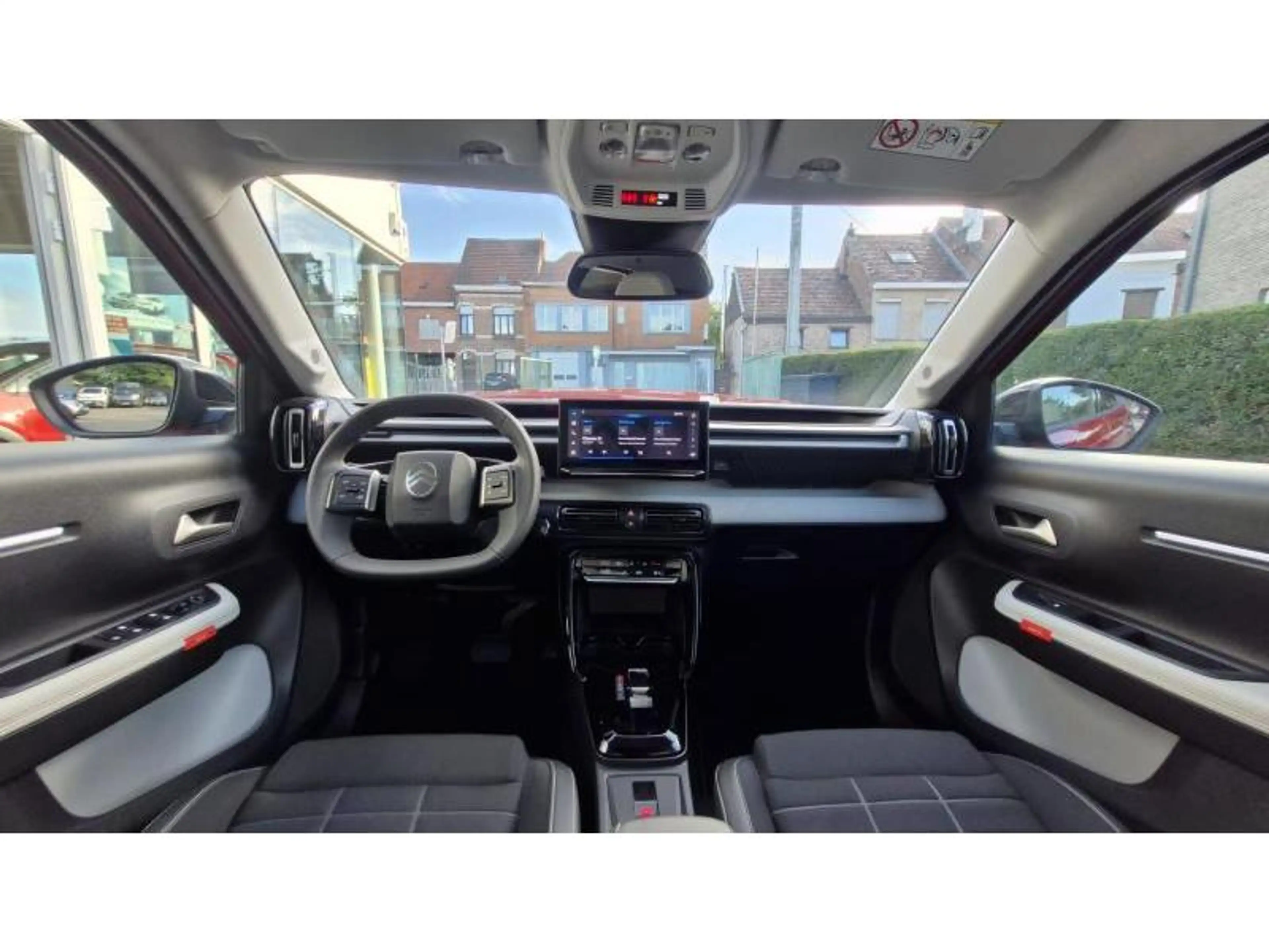 Citroen C3 & ë- IV Max — photo 14