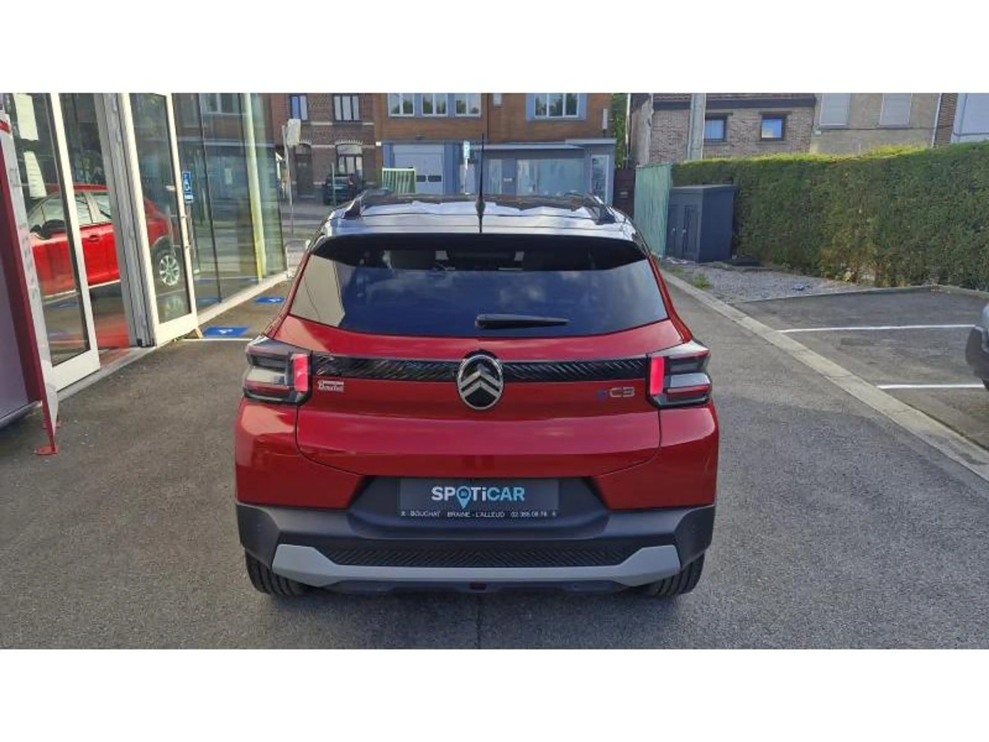 Citroen C3 & ë- IV Max — photo 9