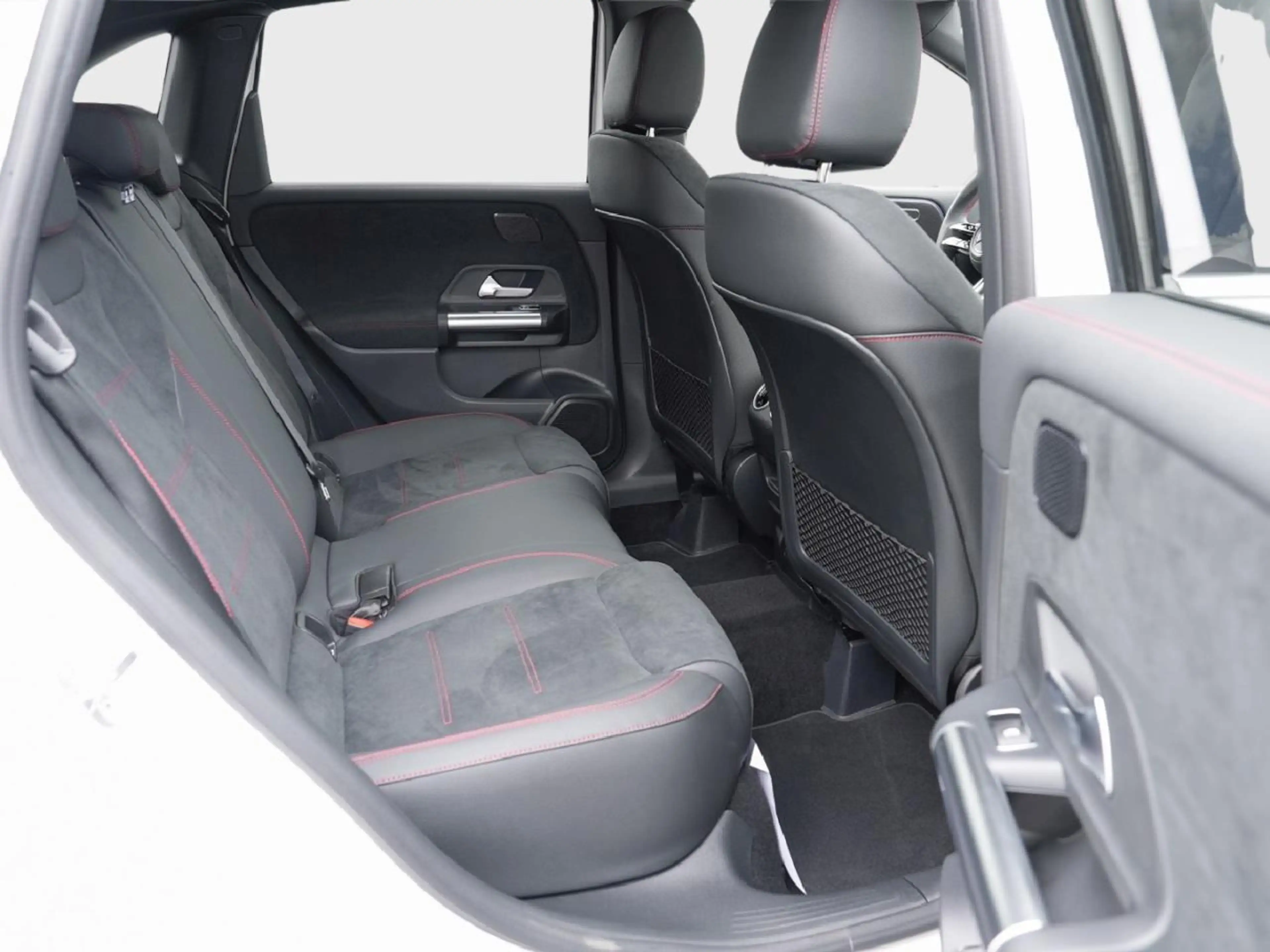 Mercedes-Benz B 220 d AMG Navi Distronic Panorama 360° AHK — photo 11