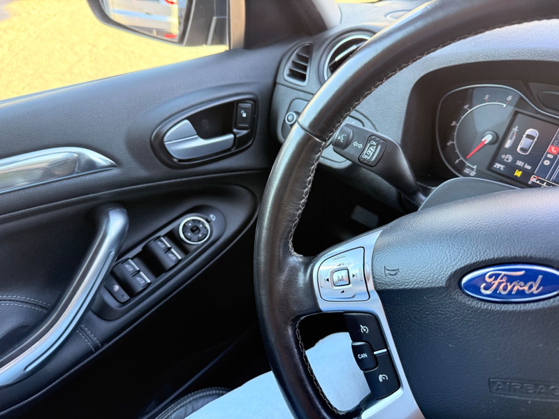 Ford S-Max S-MAX Titanium,7 Sitze — photo 3