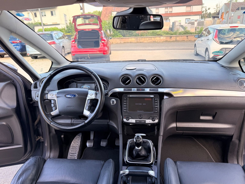 Ford S-Max S-MAX Titanium,7 Sitze — photo 28