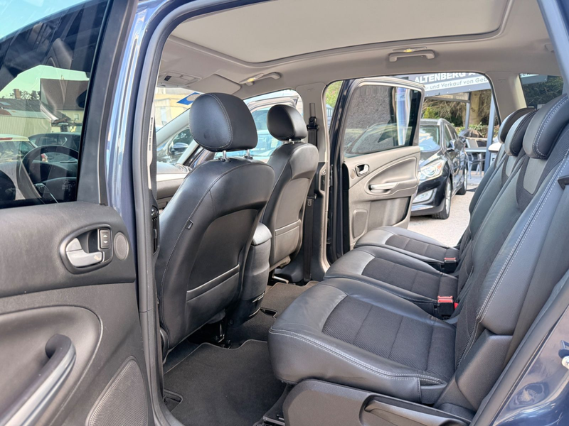 Ford S-Max S-MAX Titanium,7 Sitze — photo 32