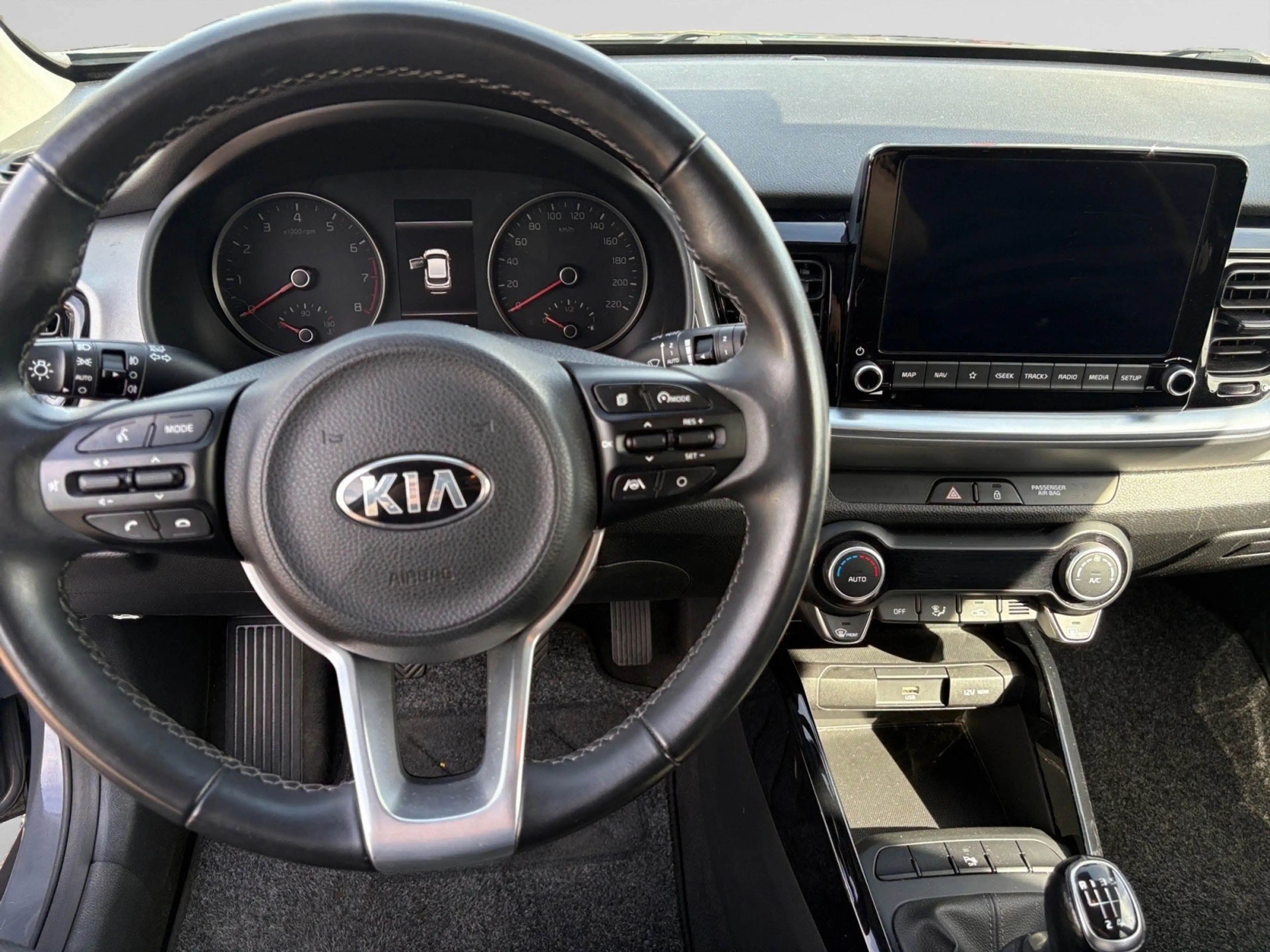 Kia Stonic Stonic 1.0 T Pulse ISG — photo 11