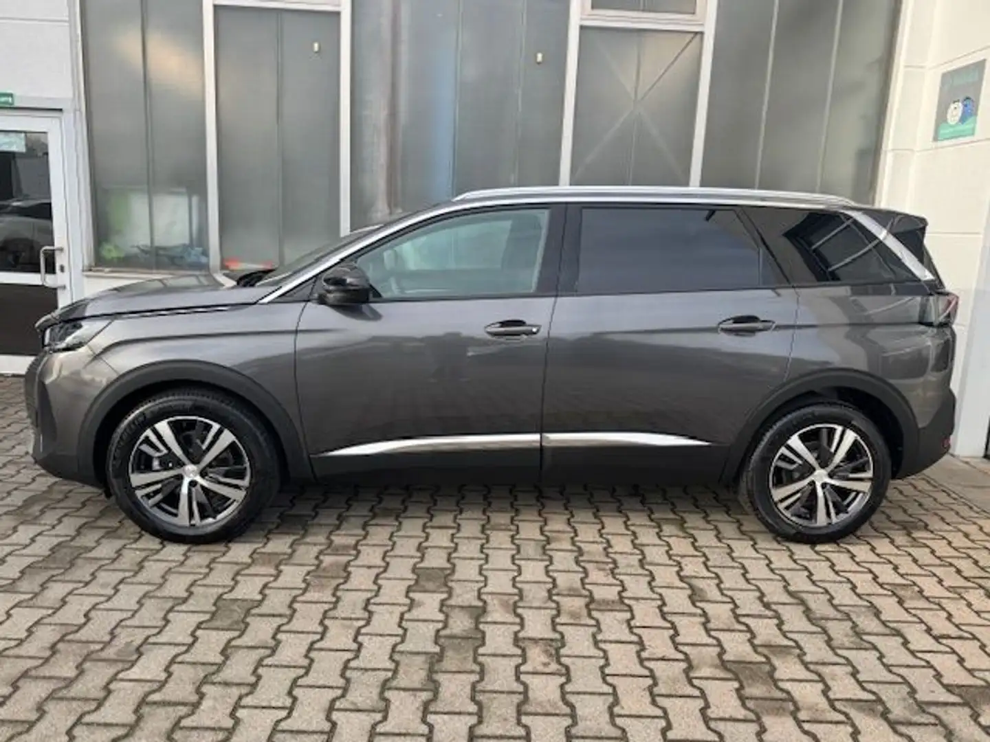 Peugeot 5008 BlueHDi 130 EAT8 Allure Pack Grau - 2