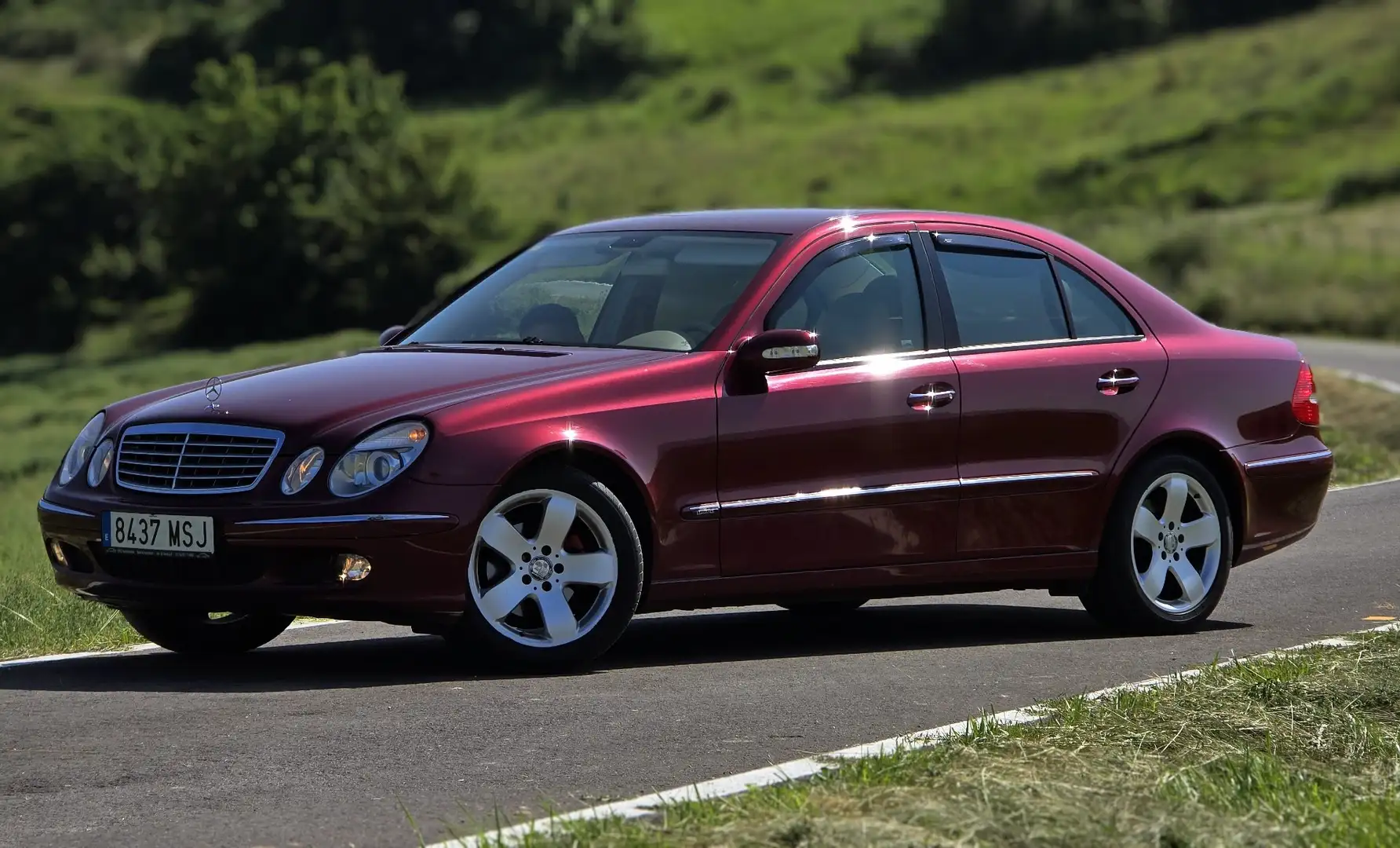 Mercedes-Benz E 220 CDI - 2