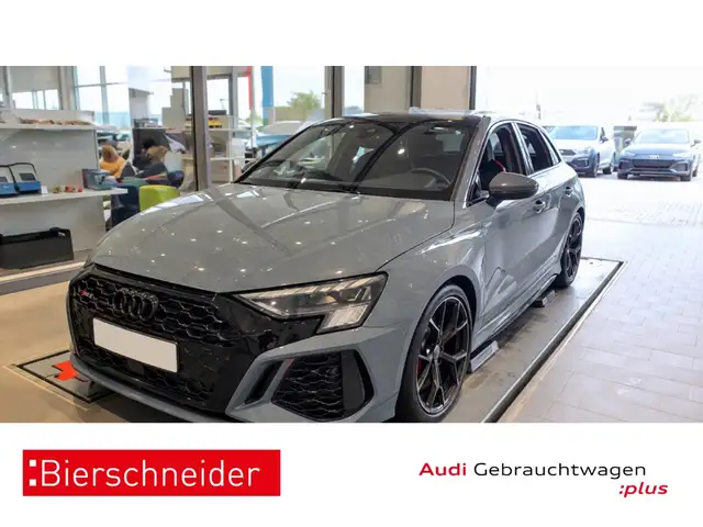 Audi RS3 Sportback MATRIX 19 PANO UMGEBUNGSKAMERA B&O S SIT