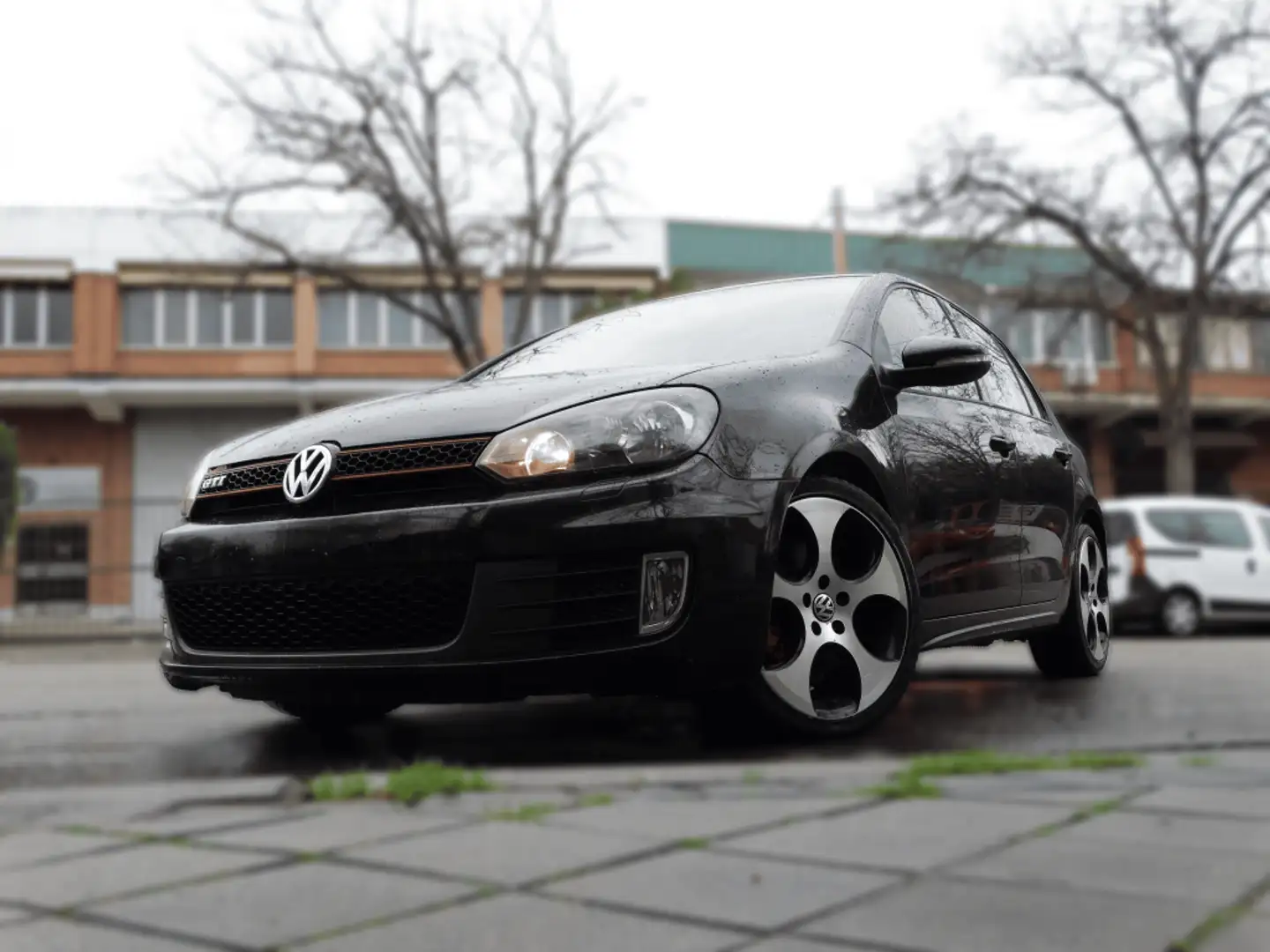 Volkswagen Golf GTI 2.0 TSI DSG 220 Noir - 1