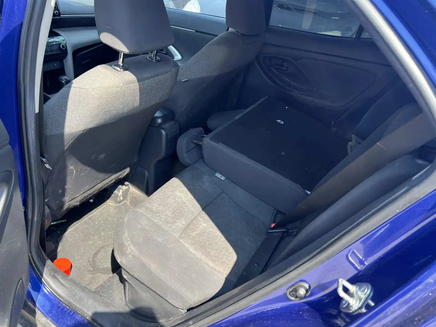 Toyota Yaris Cross 1.5 Hybrid 5p E-CVT Premiere - 2