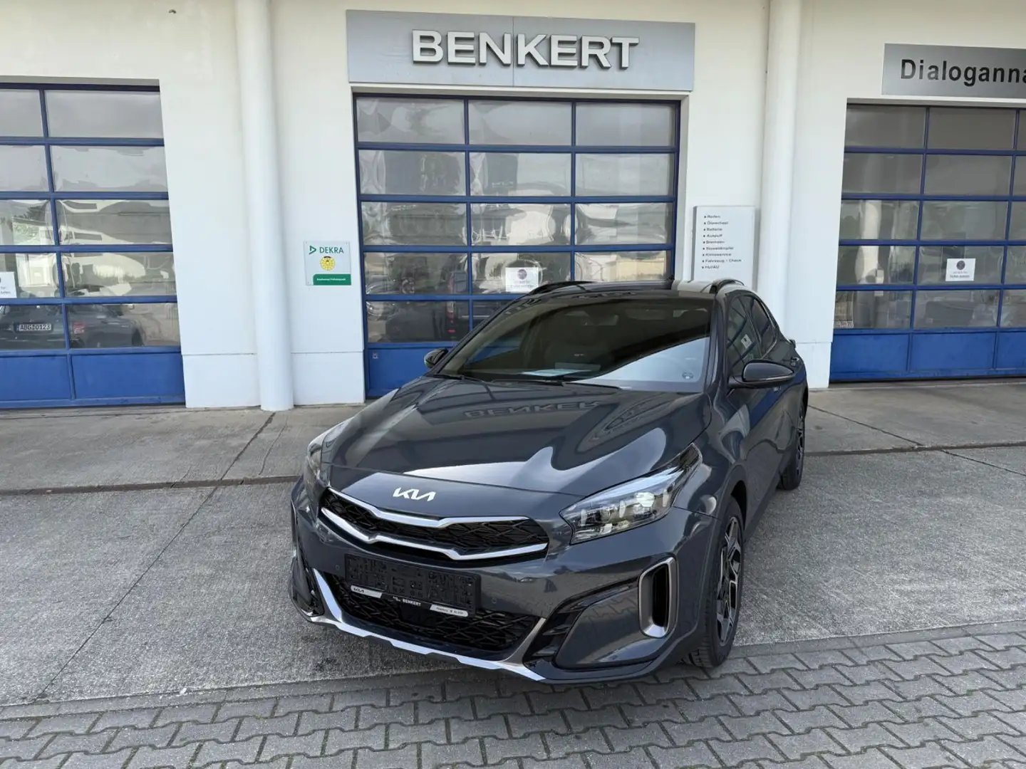 Kia XCeed 1.5 T-GDI GT-Line Velours/Pano/18" Voll Gris - 1
