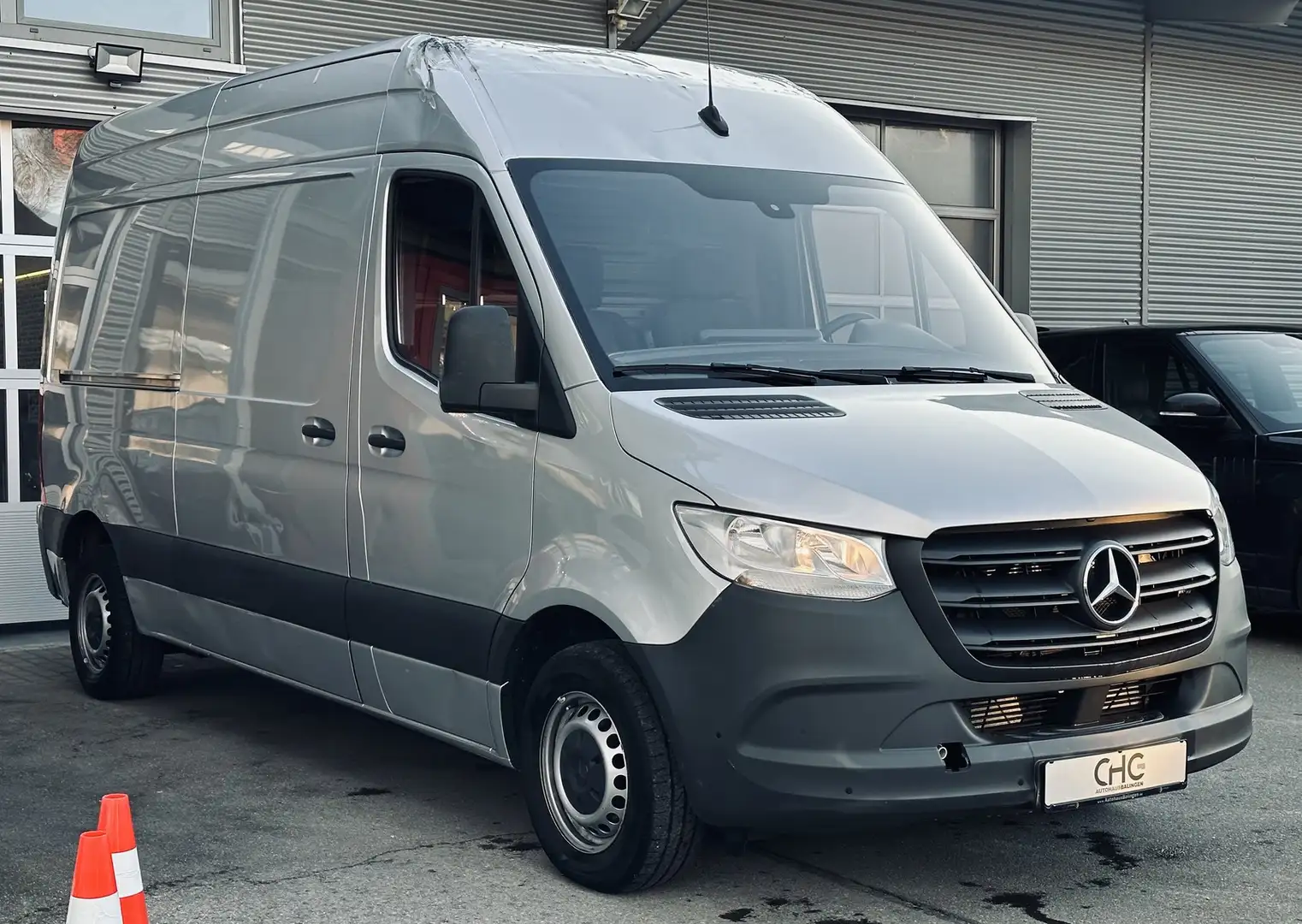 Mercedes-Benz Sprinter III Kasten 214 CDI FWD L2H2 KAMERA Stříbrná - 1