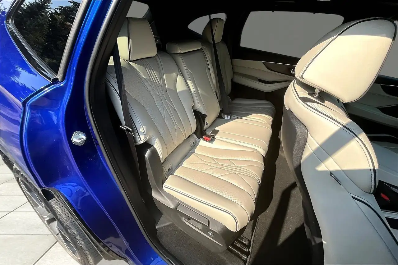 Acura MDX photo Acura MDX