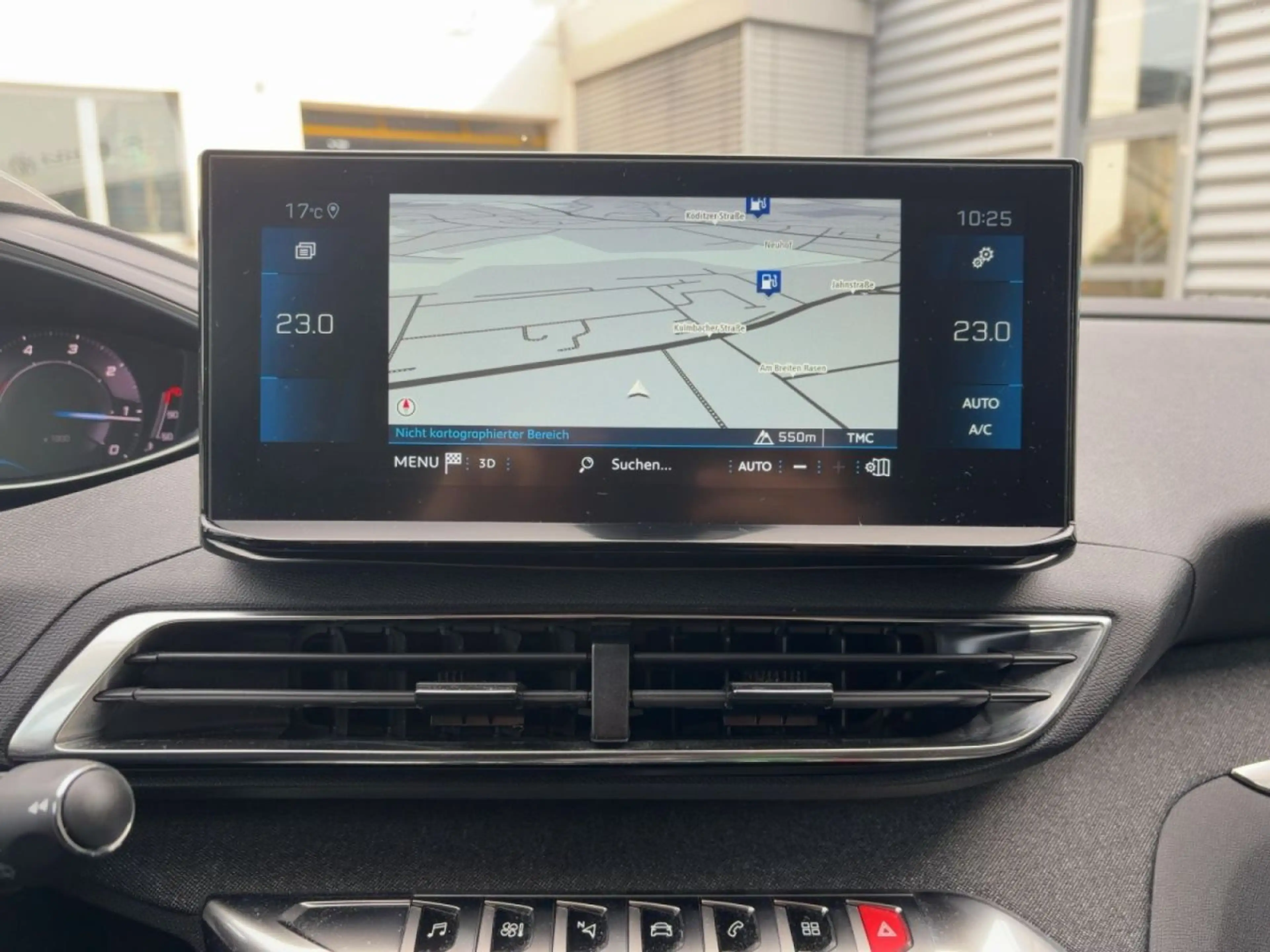 Peugeot 3008 Allure Pack BlueHDi 130 EAT8 — photo 15