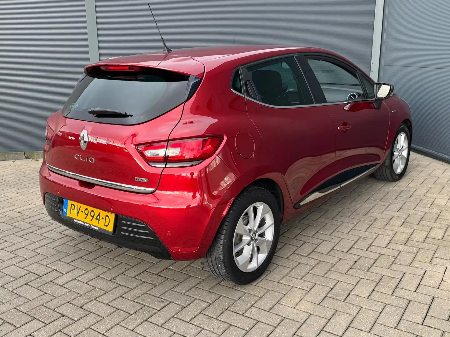 Renault Clio 0.9 TCe Limited / Facelift / Navi / Nap Rosso - 2