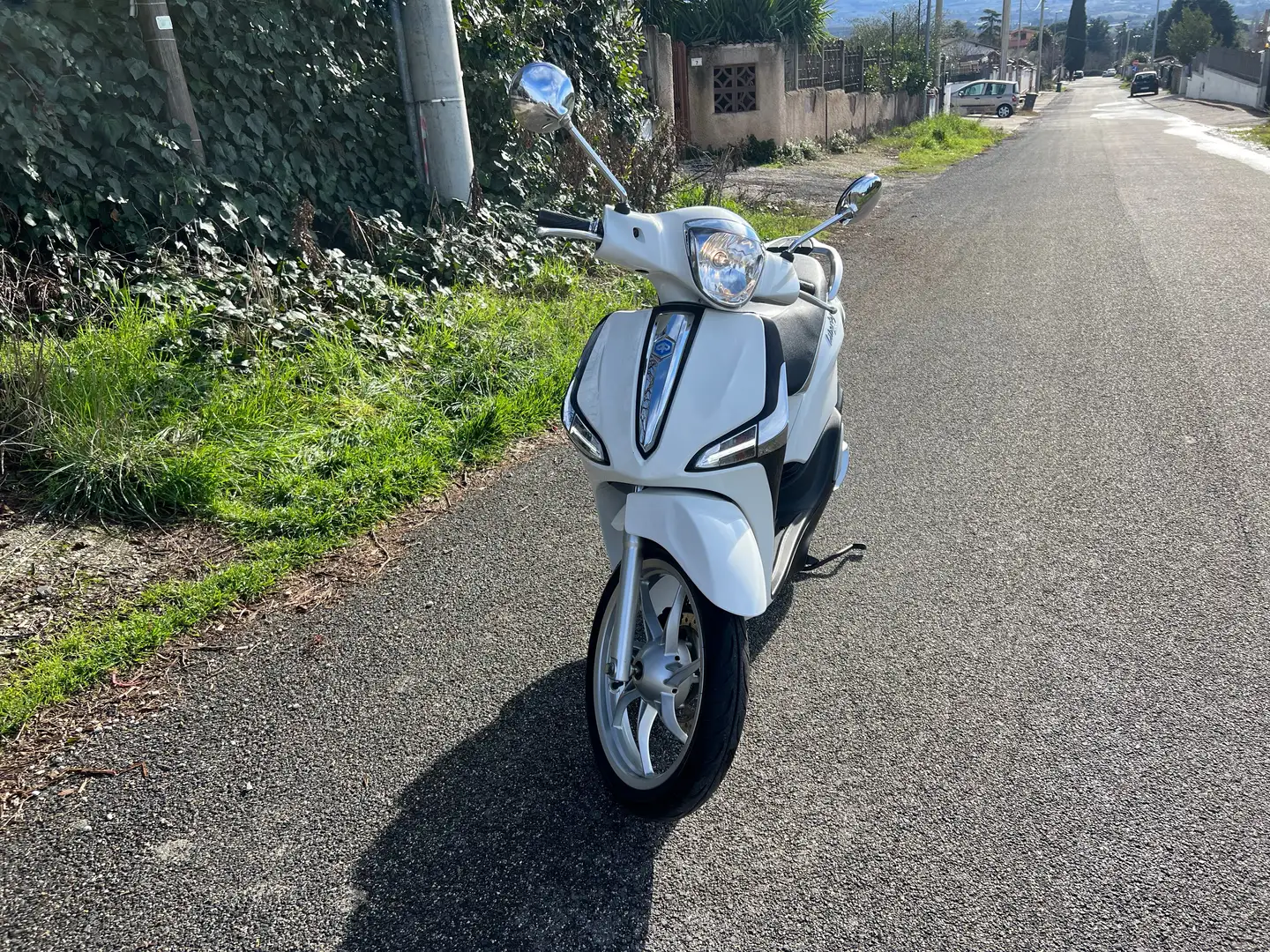Piaggio Liberty 125 Bianco - 2