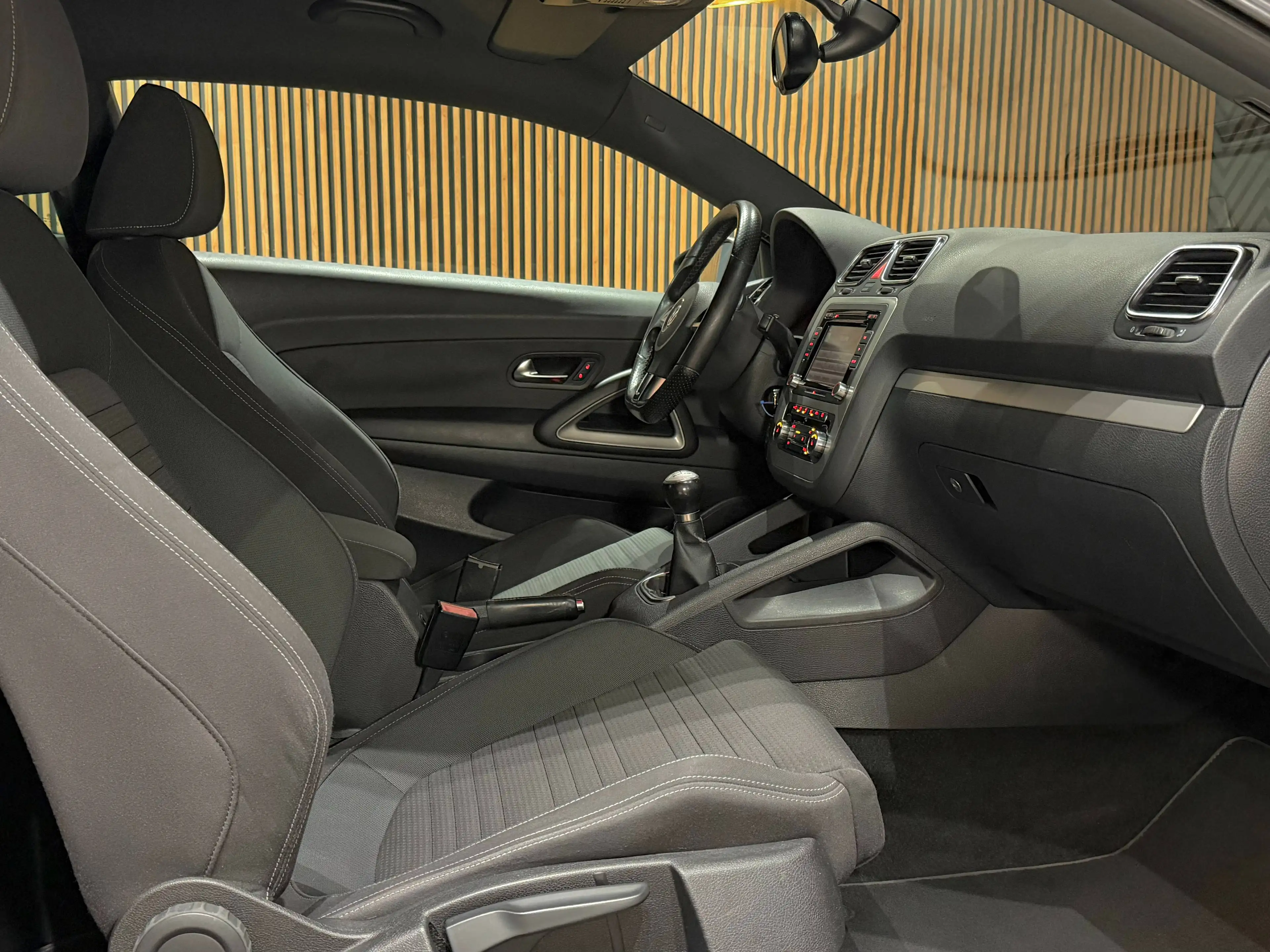 Volkswagen Scirocco ✅1.4 TSI 12 Maanden GARANTIE Airco Navi Zetelverwarming Cruise Control Parkeersensoren — photo 8