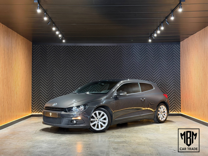 Volkswagen Scirocco ✅1.4 TSI 12 Maanden GARANTIE Airco Navi Zetelverwarming Cruise Control Parkeersensoren