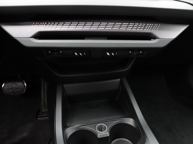 BMW 120 1 Serie M-Sport — photo 13