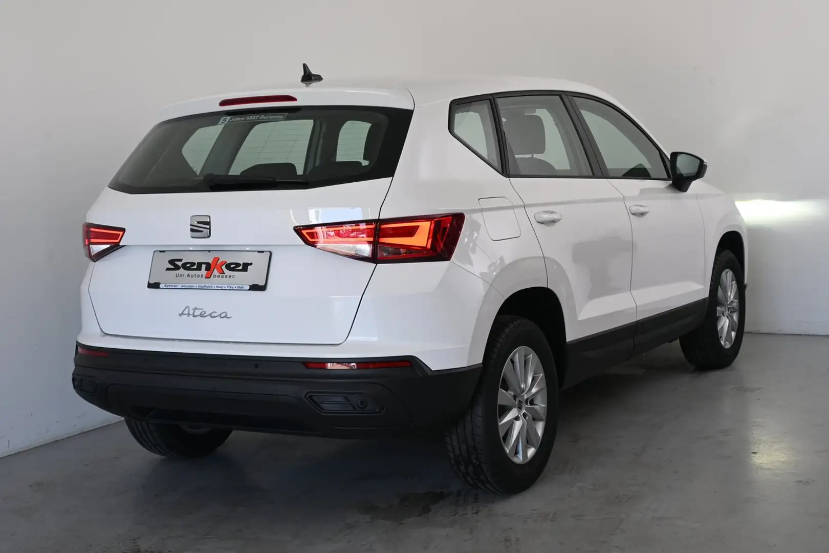 SEAT Ateca Reference Edition 1.0 TSI Weiß - 2