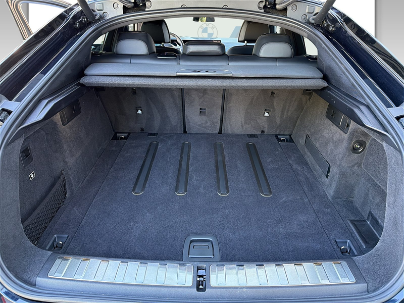 BMW X6 xDrive40d M Sport 22" ACC Pano AHK Standhzg Massag — photo 12