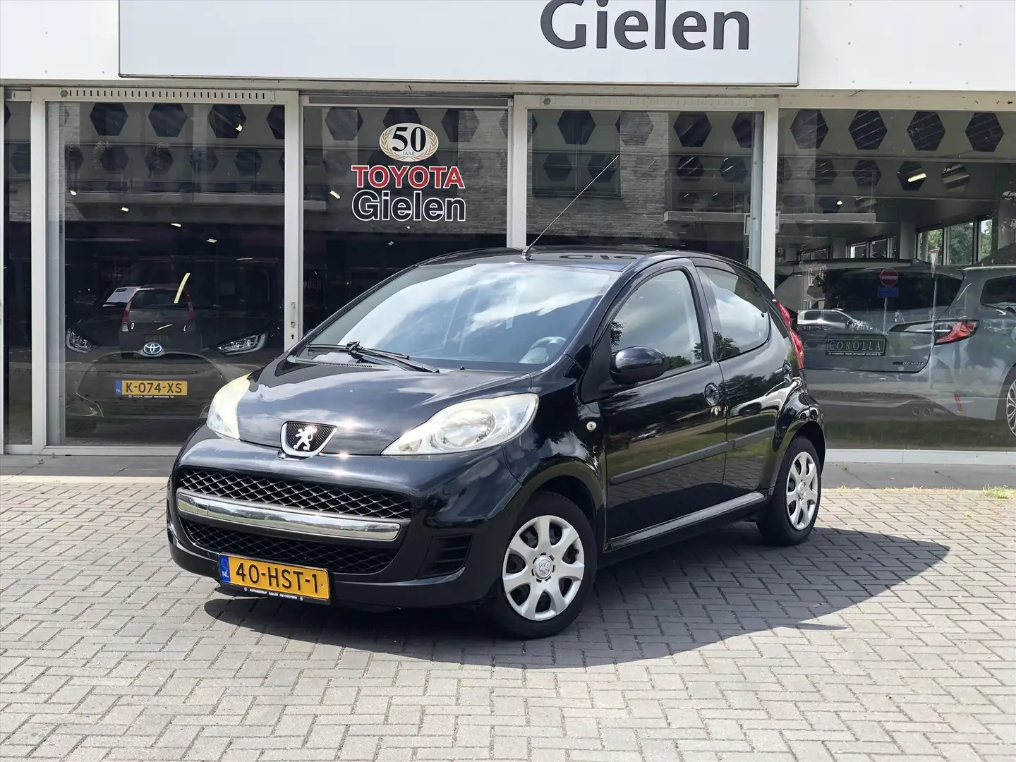 Peugeot 107 1.0 5DR Sublime | Airconditioning, Elektrische ram Zwart - 1