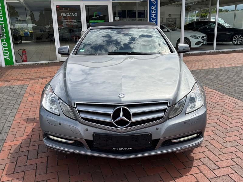 Mercedes-Benz E 200 Cabrio Avantgarde *AHK*Comand*Airscarf* — photo 21