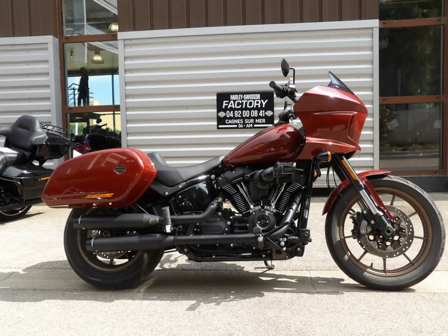 Harley-Davidson Low Rider Roşu - 1