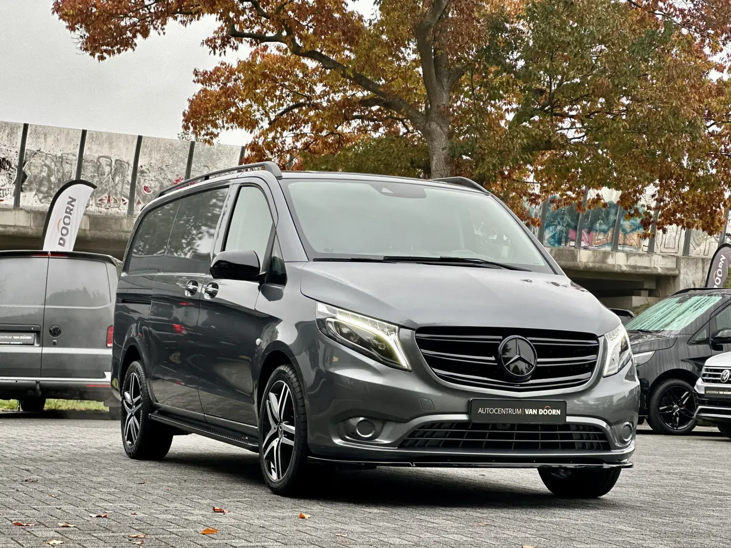 Mercedes-Benz Vito 119 CDI Automaat | Lang | Black Edition | LED | Ca Grijs - 2