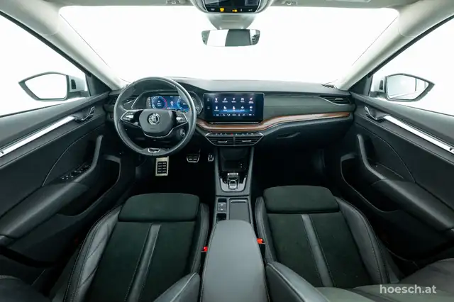 Skoda Octavia view 5