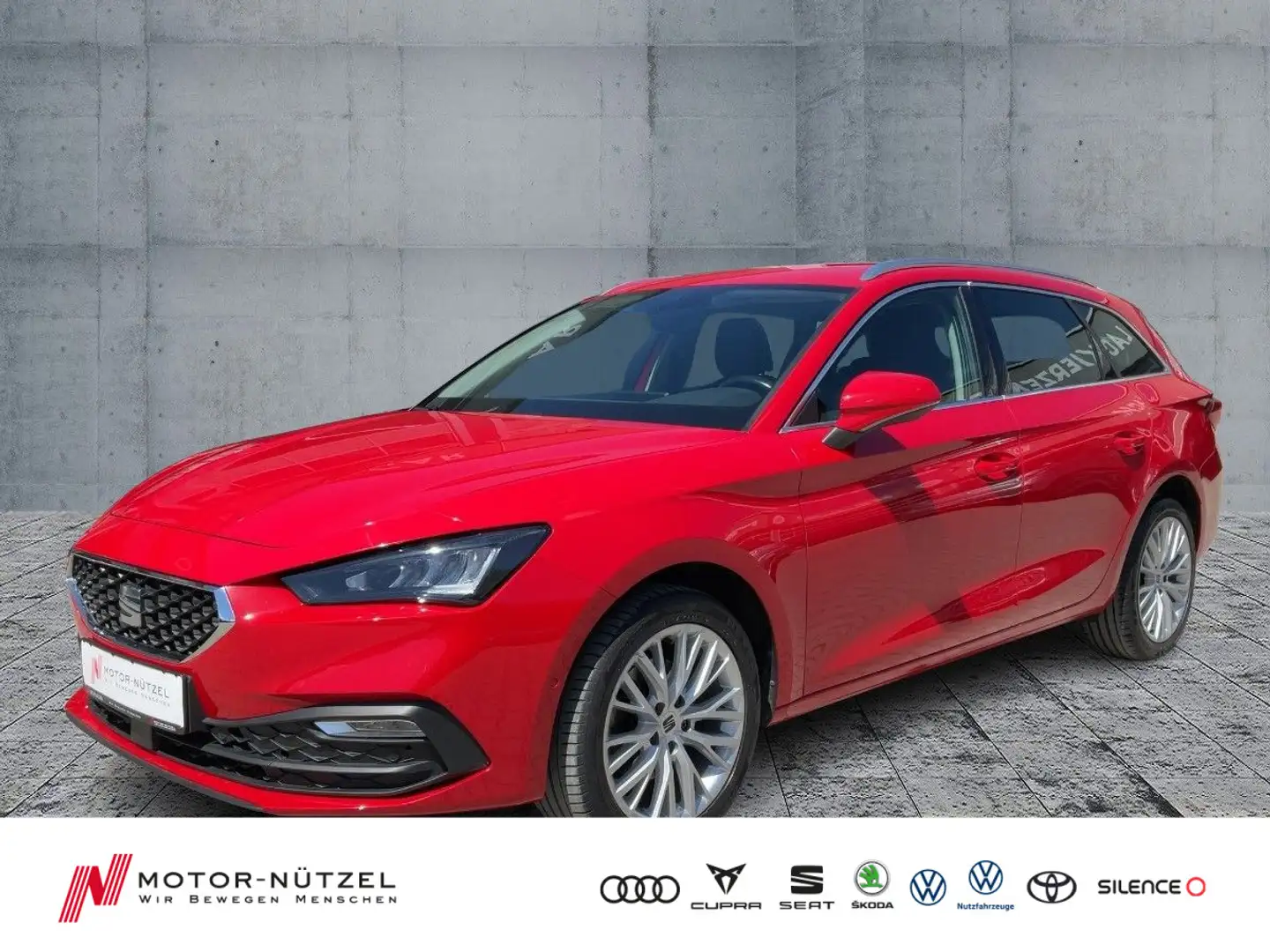 SEAT Leon ST 1.5TSI XCELLENCE LED+NAV+GRA+SHZ+PDC+PLA Rot - 1