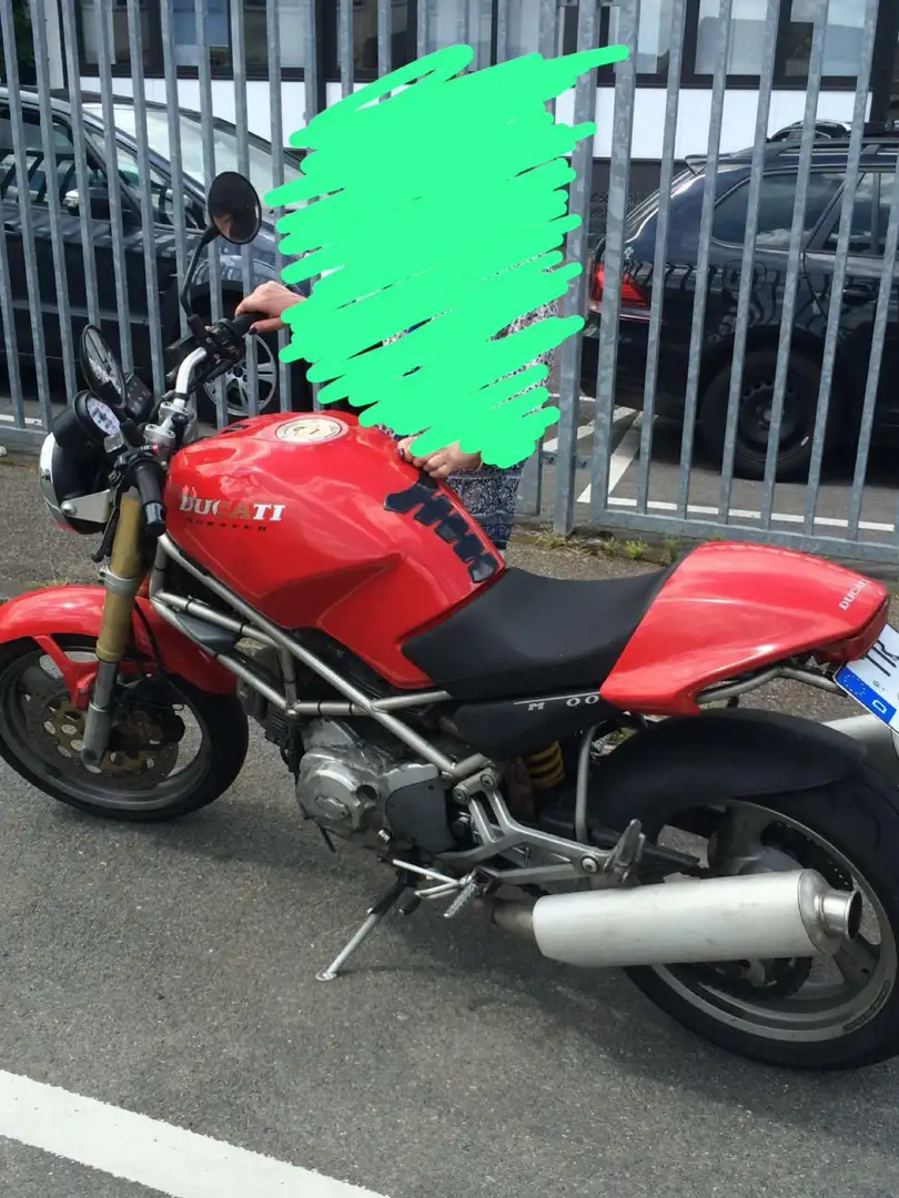 Ducati Monster 600 Czerwony - 2