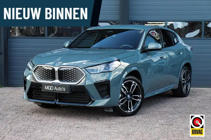 BMW iX2 eDrive20 M-Sport M-Pakket |LED|VIRTUAL|KEYLESS|CAM