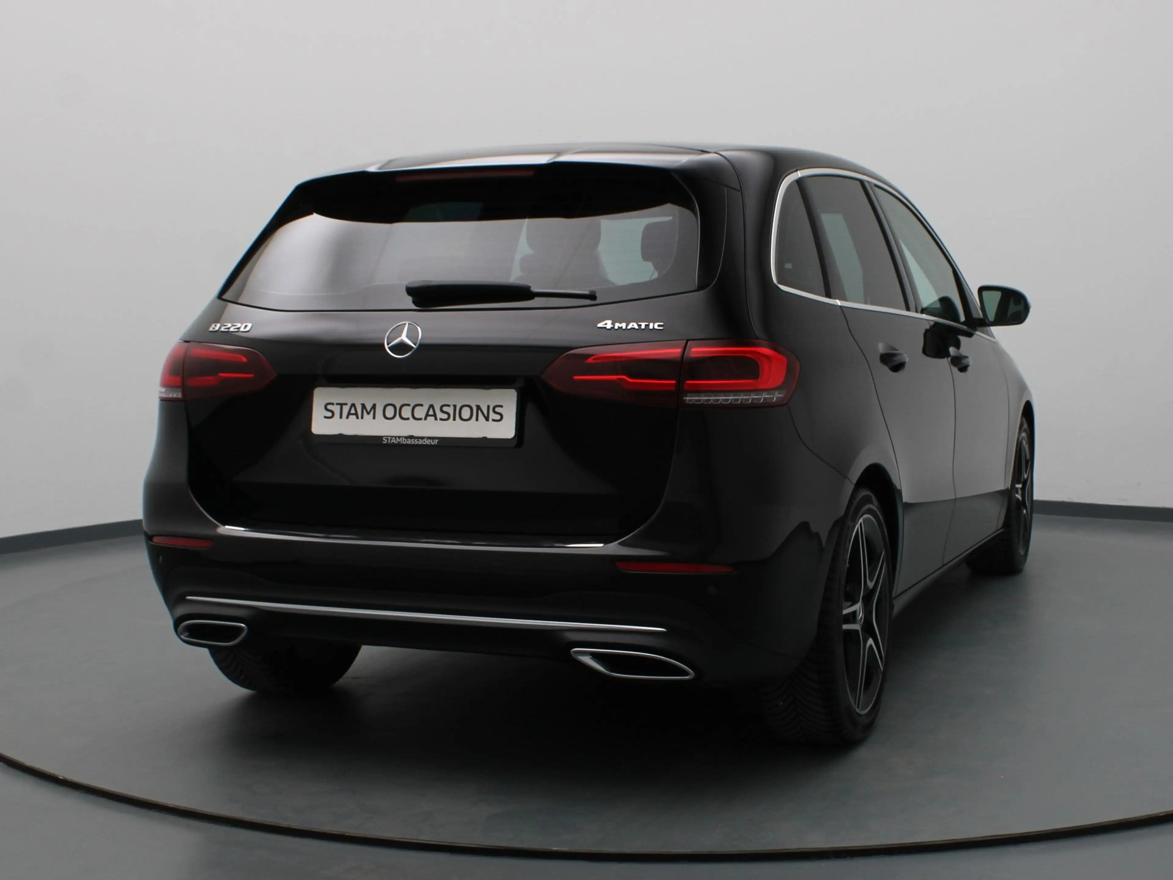 Mercedes-Benz B 220 4MATIC Premium Plus Burmester | Camera | Cruise | — photo 18