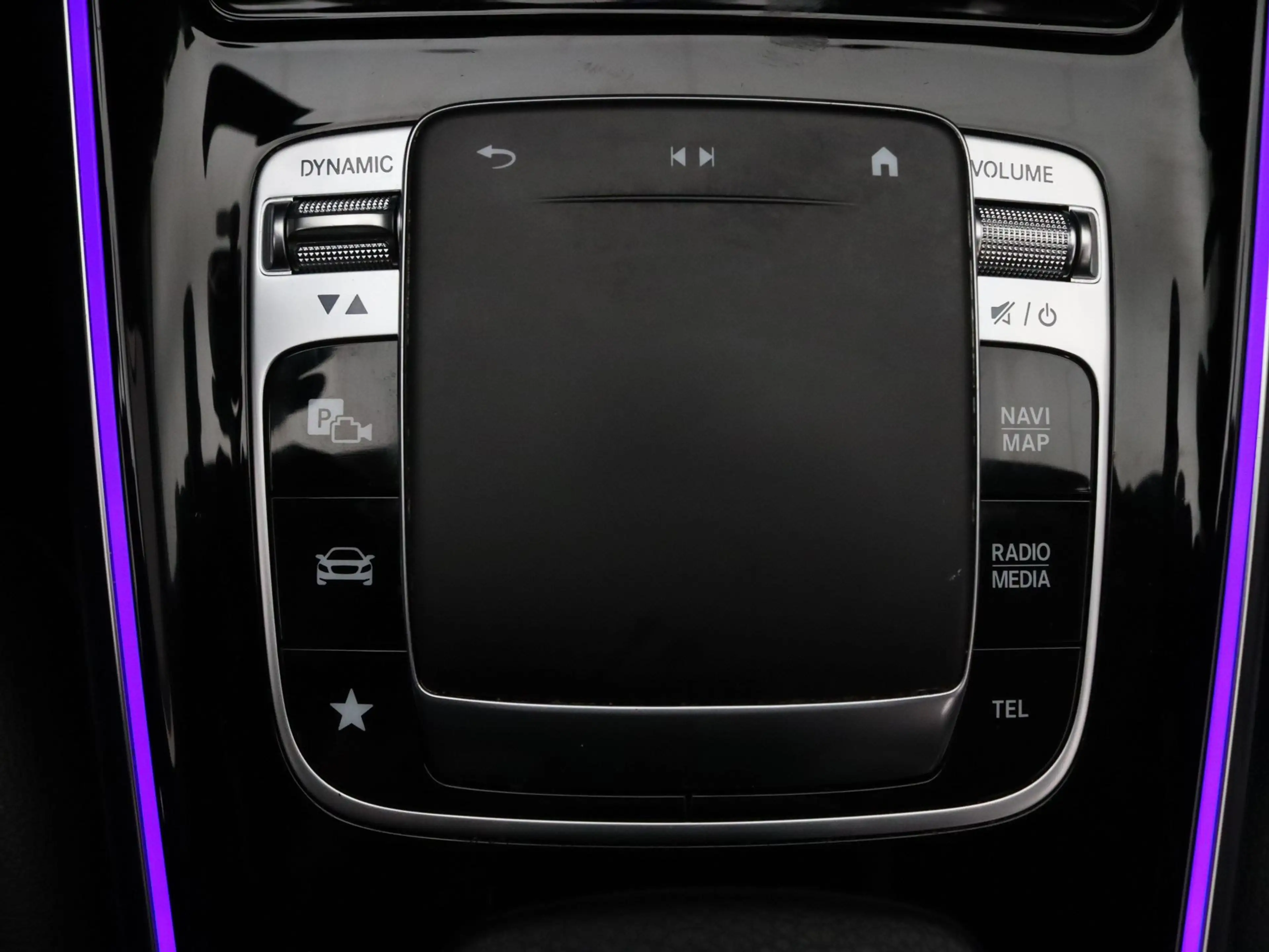 Mercedes-Benz B 220 4MATIC Premium Plus Burmester | Camera | Cruise | — photo 21