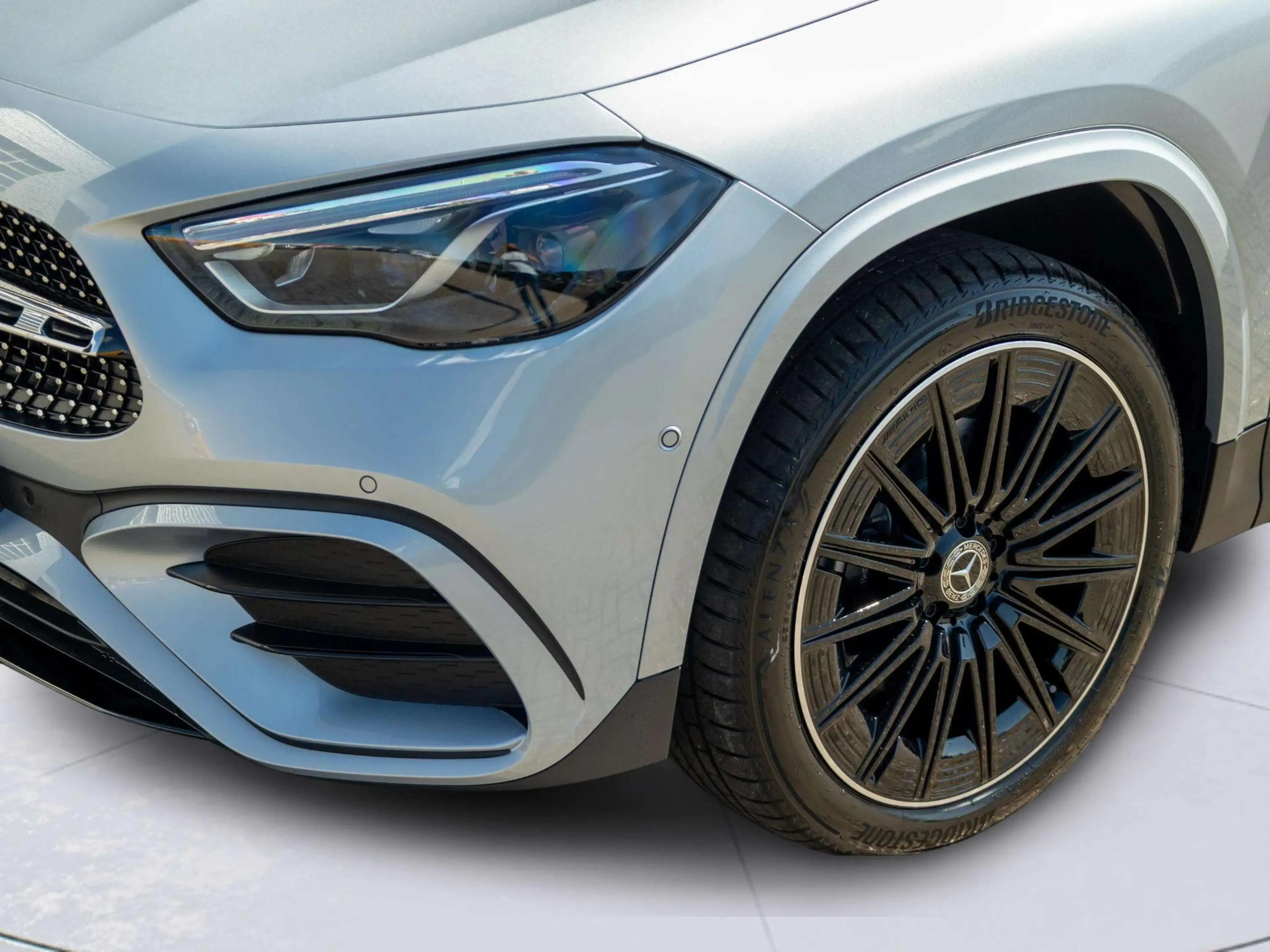 Mercedes-Benz GLA 250 e 140 Years Edition Premium PLUS | Panorama dak — photo 6