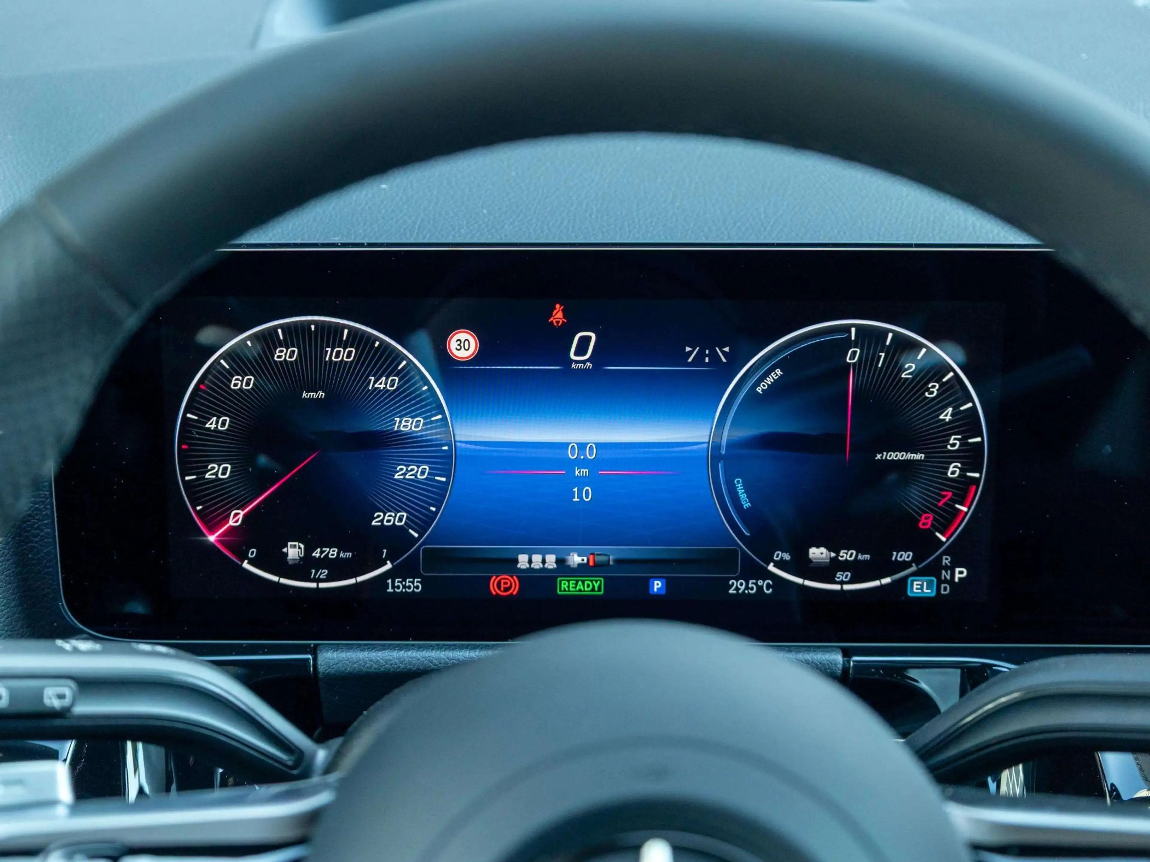 Mercedes-Benz GLA 250 e 140 Years Edition Premium PLUS | Panorama dak — photo 15