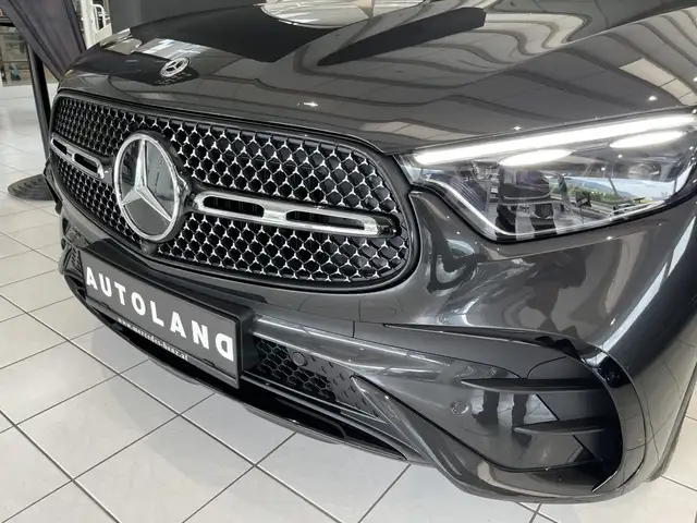 Mercedes-Benz GLC 200 d 4Matic AMG LINE Ansicht 32