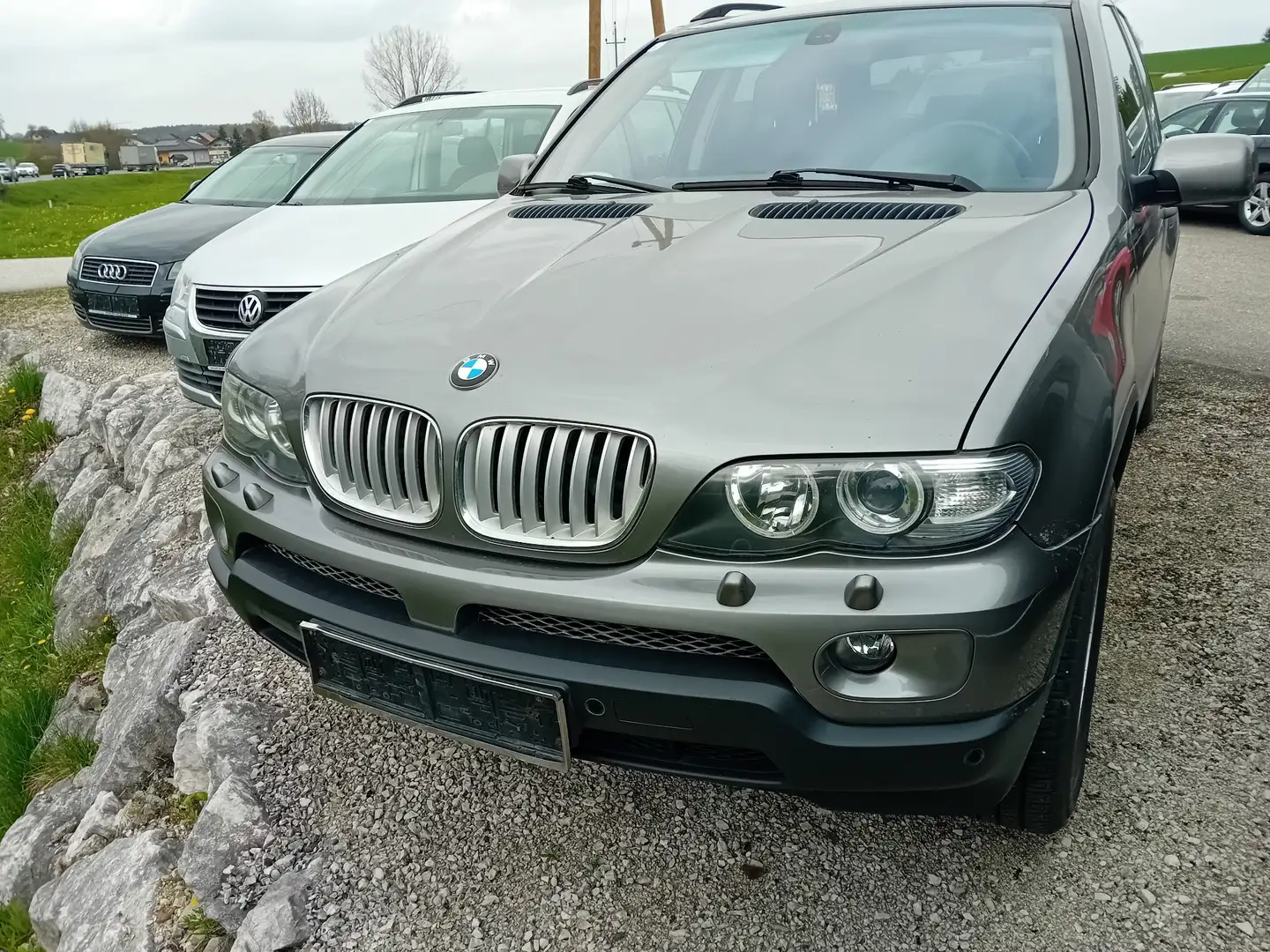 BMW X5 3,0i Aut. Export oder Händler - 1