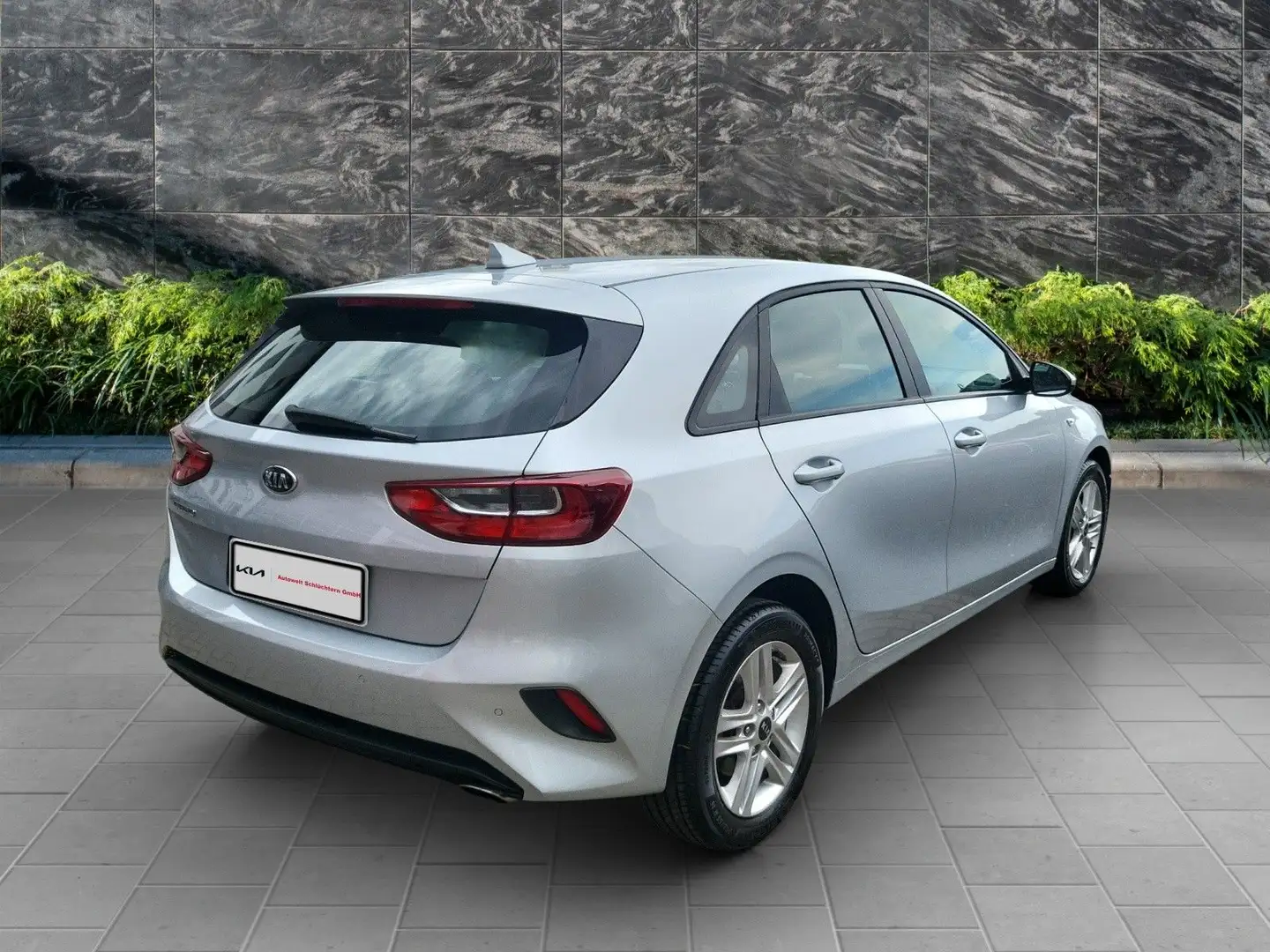 Kia Ceed / cee'd Ceed 1.6 CRDi Edition 7   Emotion-Paket Silber - 2