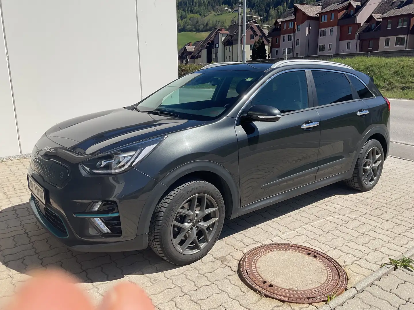 Kia e-Niro Niro EV 64kWh long Range Gold Aut. Gold Grau - 1