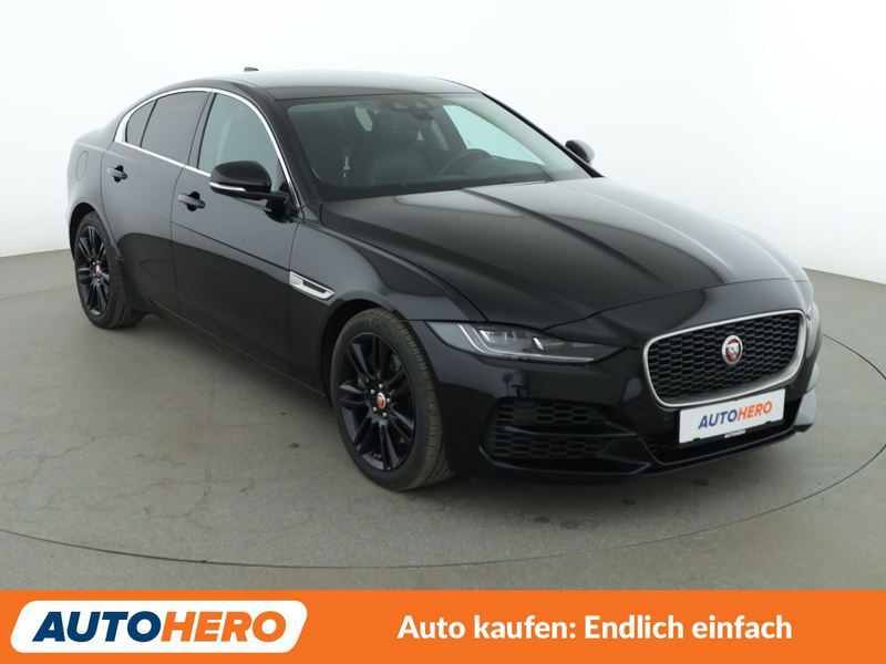 Jaguar XE 25t S Aut.*LED*TEMPO*PDC*MERIDIAN* — photo 8