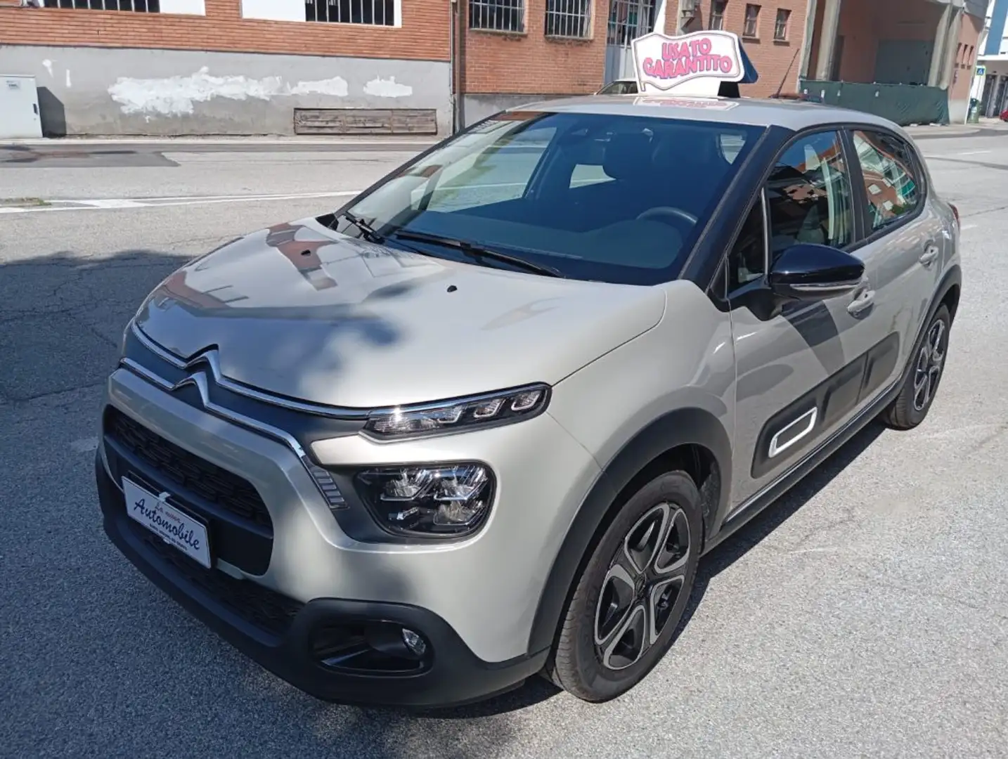 Citroen C3 PureTech 83 S&S Plus OK NUOVI NEOPATENTATI Beige - 1