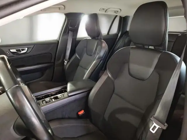 Volvo V60 view 9