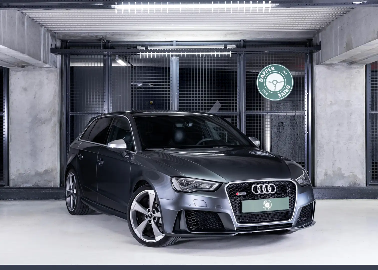 Audi RS3 Sportback 8V Grau - 1