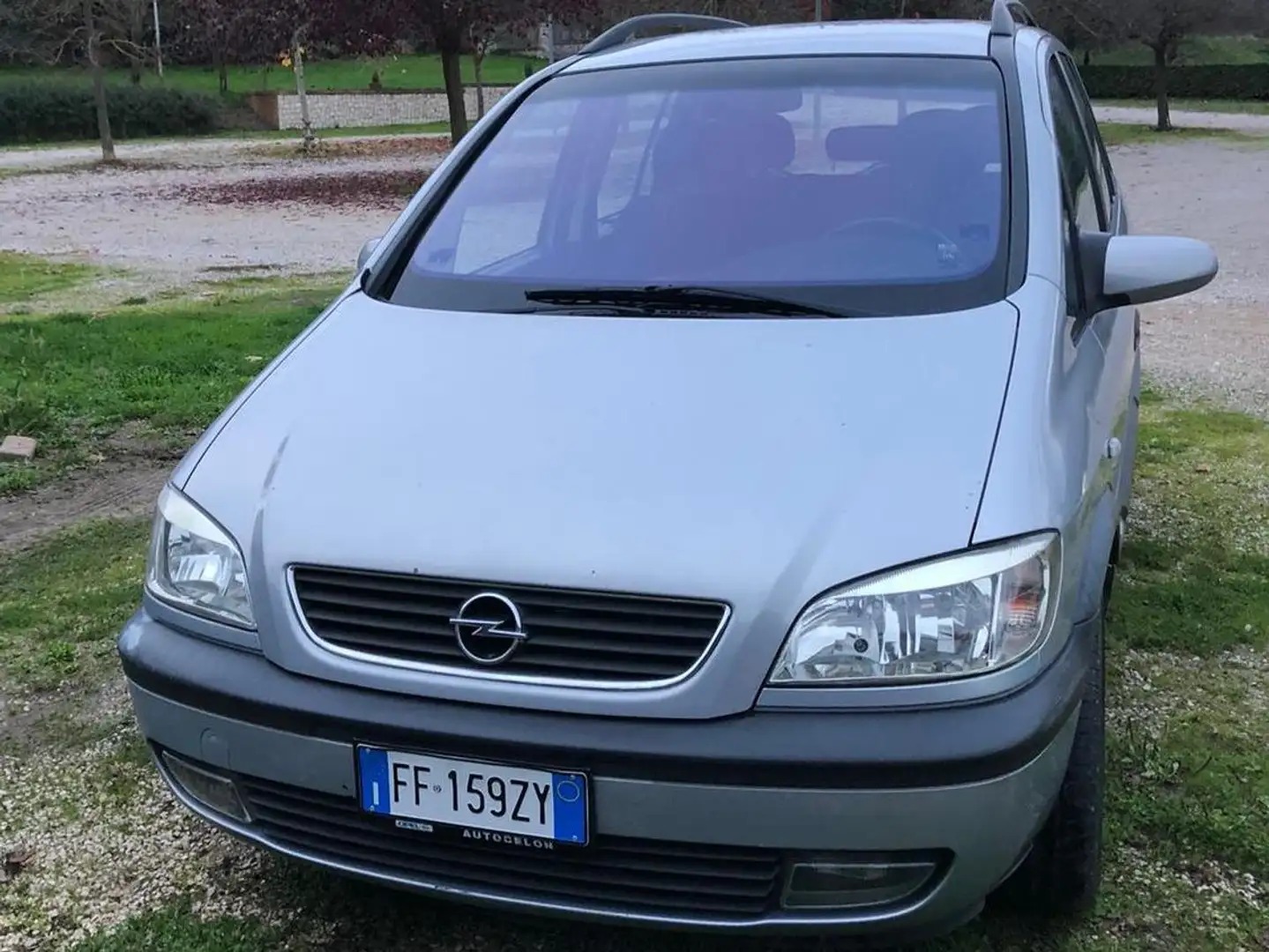 Opel Zafira Zafira I 1999 1.8 16v Comfort Сірий - 1
