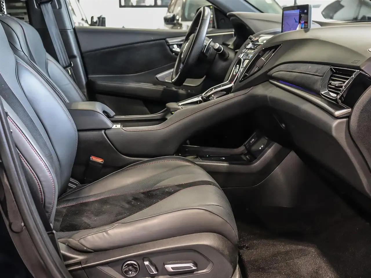 Acura RDX снимка Acura RDX