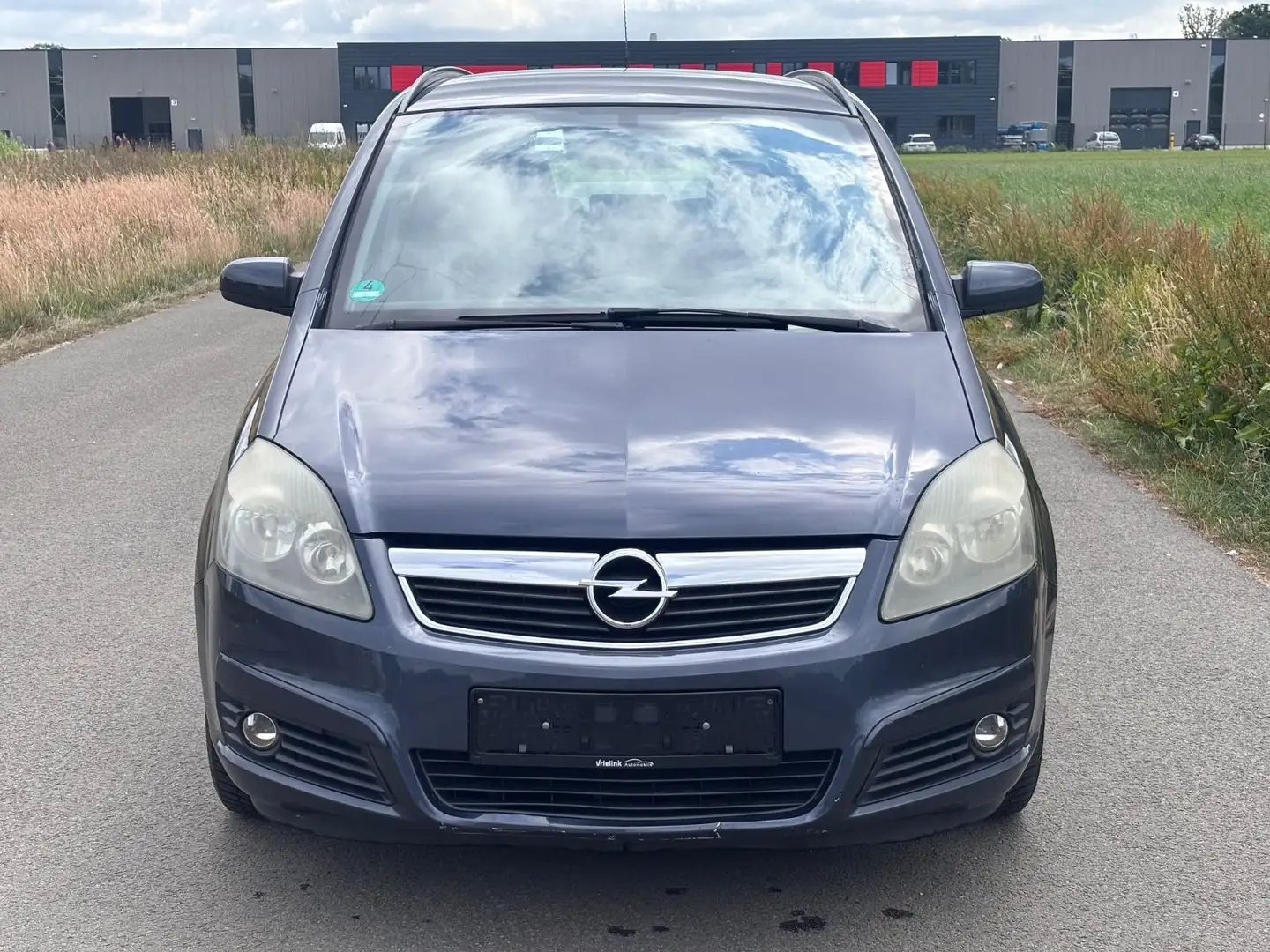 Opel Zafira B 1,6i Edition-7 Person-Klima-Alu-AHK- Grau - 2