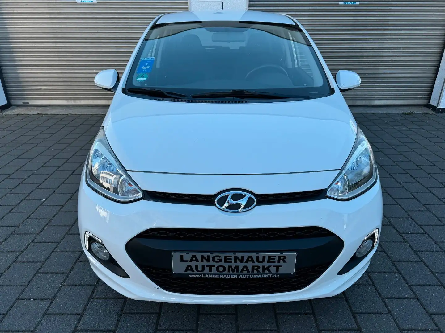 Hyundai i10 Passion-Aus 1.Hand"Klimaautomatik"Alufelgen Blanc - 2